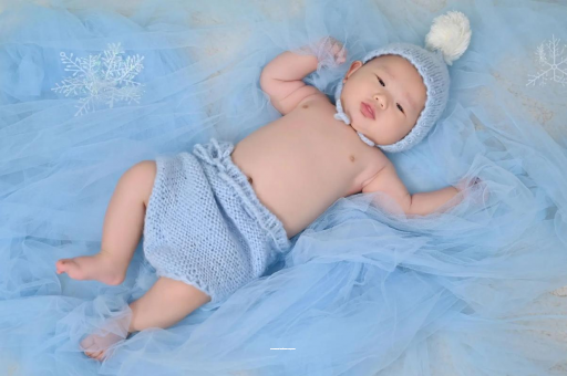 阿坝宝宝几个月长乳牙